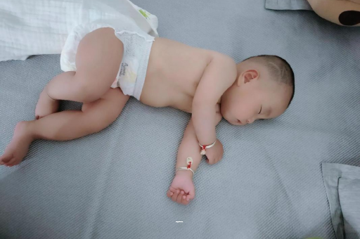 肇东宝宝尿有泡沫怎么回事